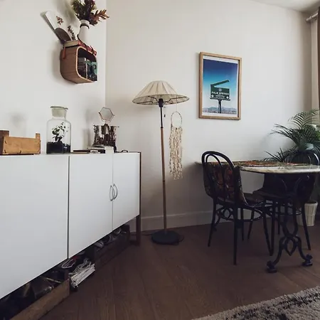 Apartamento Splendid Cosy With Balcony